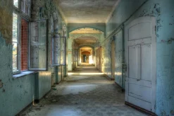 New Akustikbild LOST PLACE FLUR 1 Akustikbilder