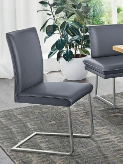 New Freischwinger MATCH Freischwingerstühle