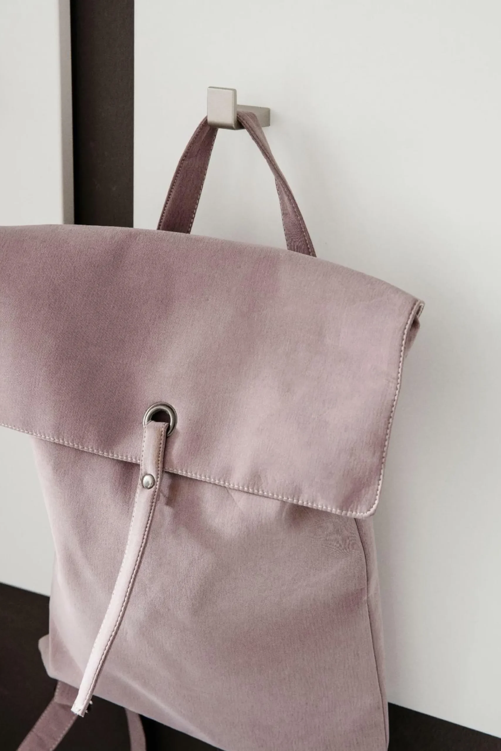 Outlet Garderobenpaneel CALI Wandgarderoben|Wandgarderoben