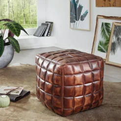 Hot Hocker Hocker|Hocker