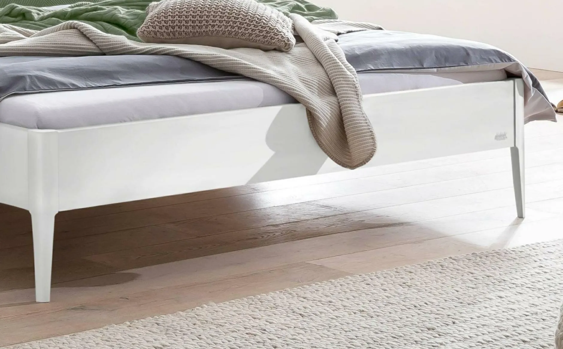 Hot Holzbett BUSSETO Holzbetten