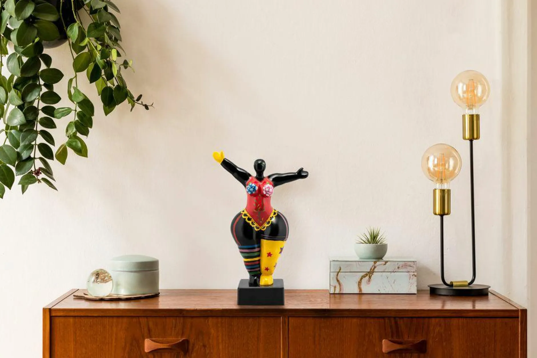 Discount Skulptur HOMMAGE AN NIKI Dekoration