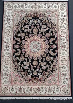 Teppich MEDALLION Klassische Orientteppiche