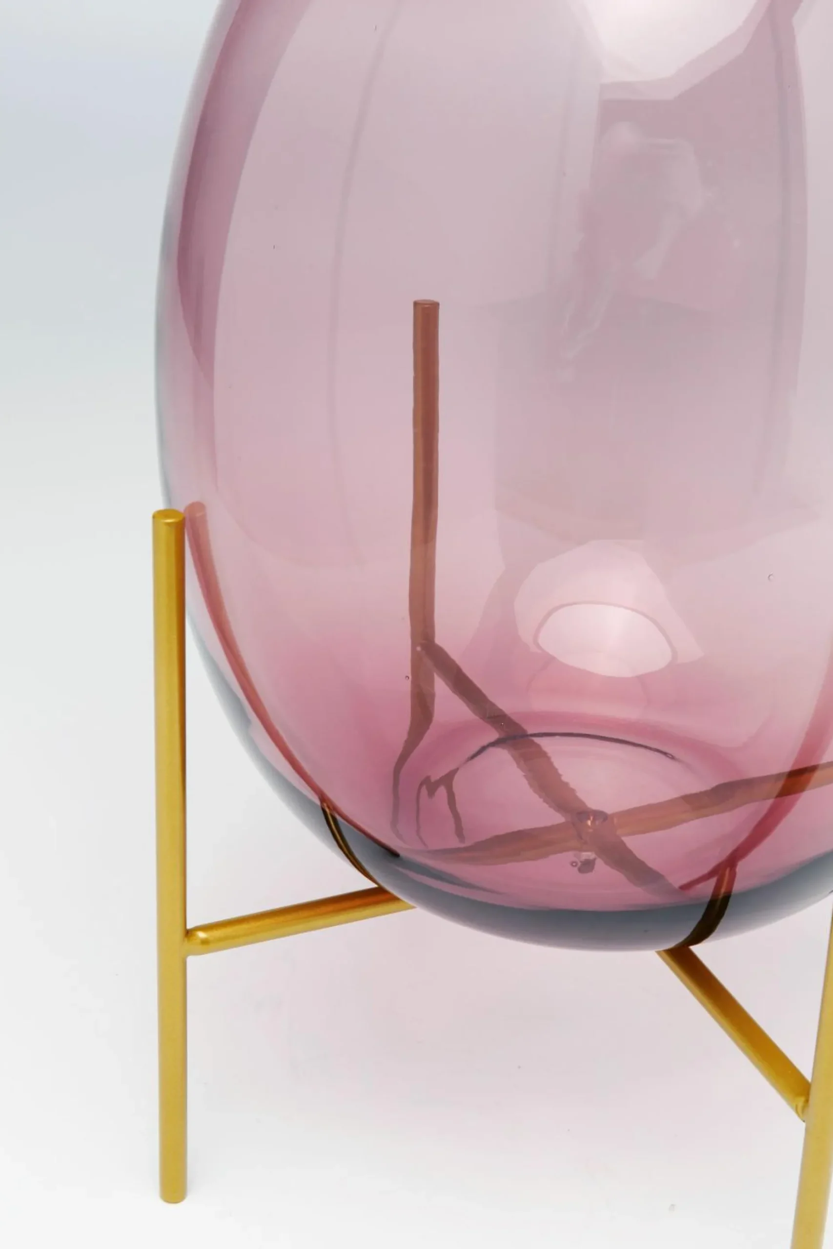 Clearance Vase Stilt Lila Vasen