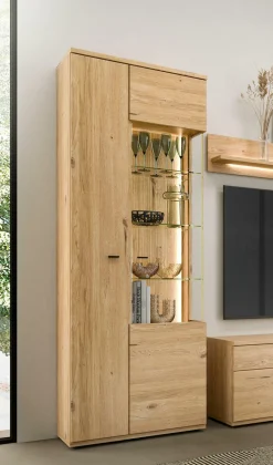 New Vitrine SHERMAN Vitrinen